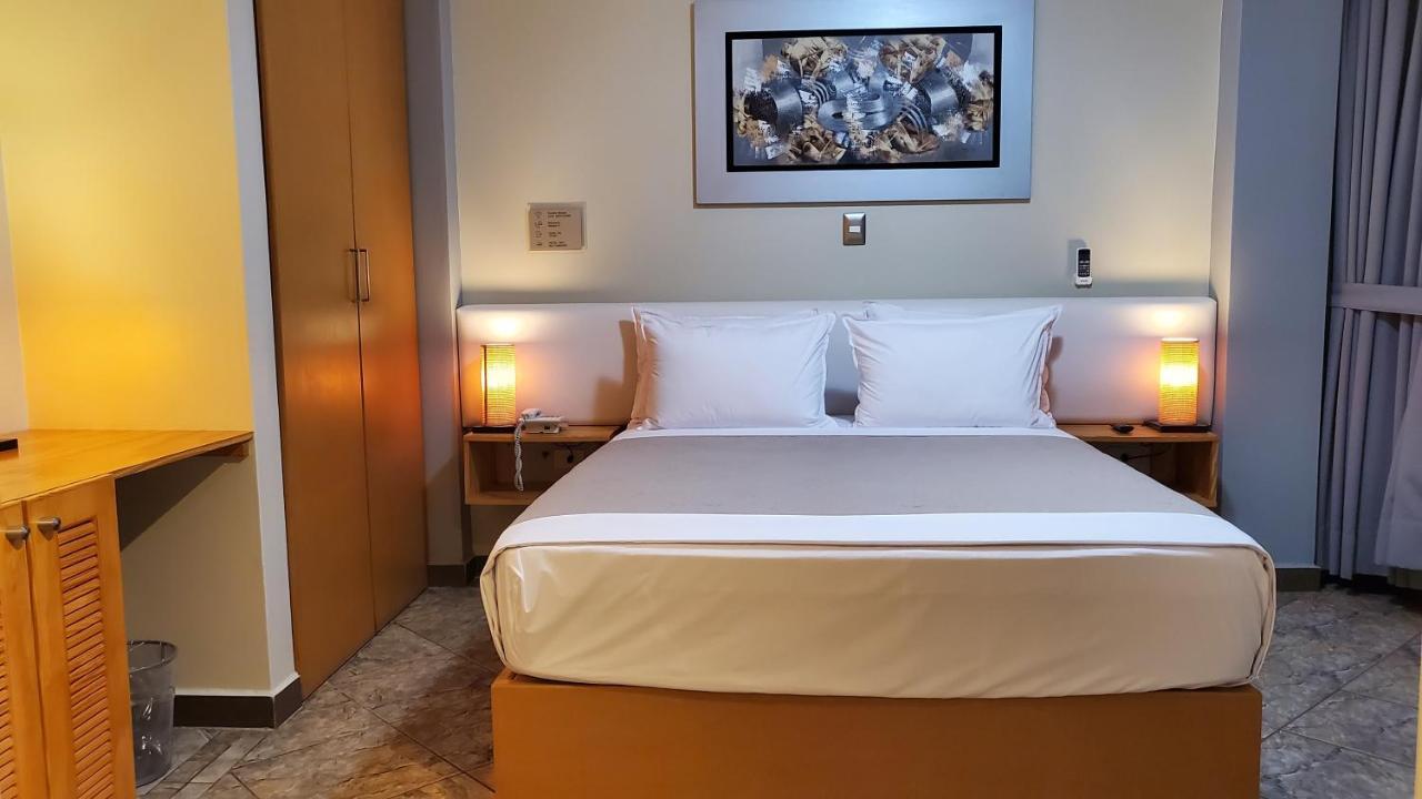 Hotel Punta Rocas - Huacho Buitenkant foto